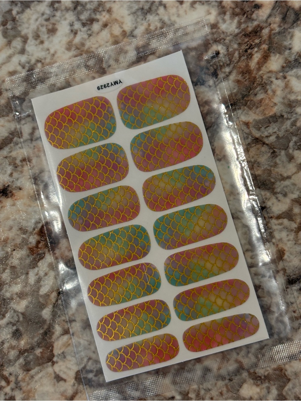 Holographic Mermaid Scale Nail Wraps - Rainbow Pink & Teal